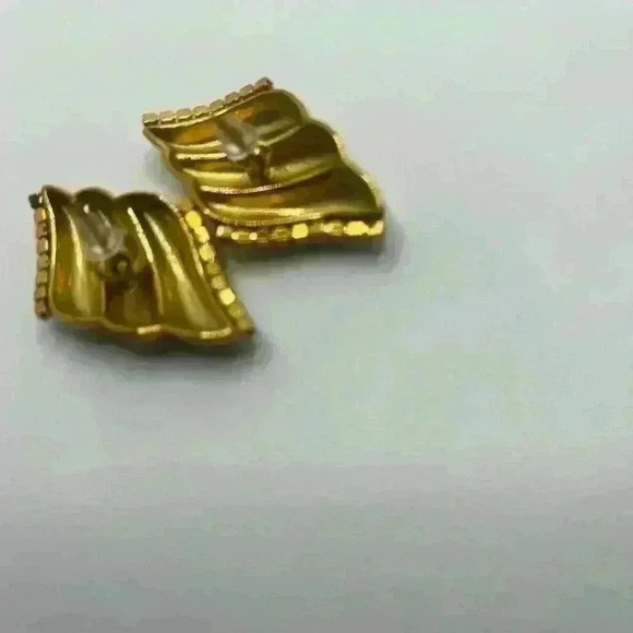 Stainless steel statment earrings - Picture 6 of 7